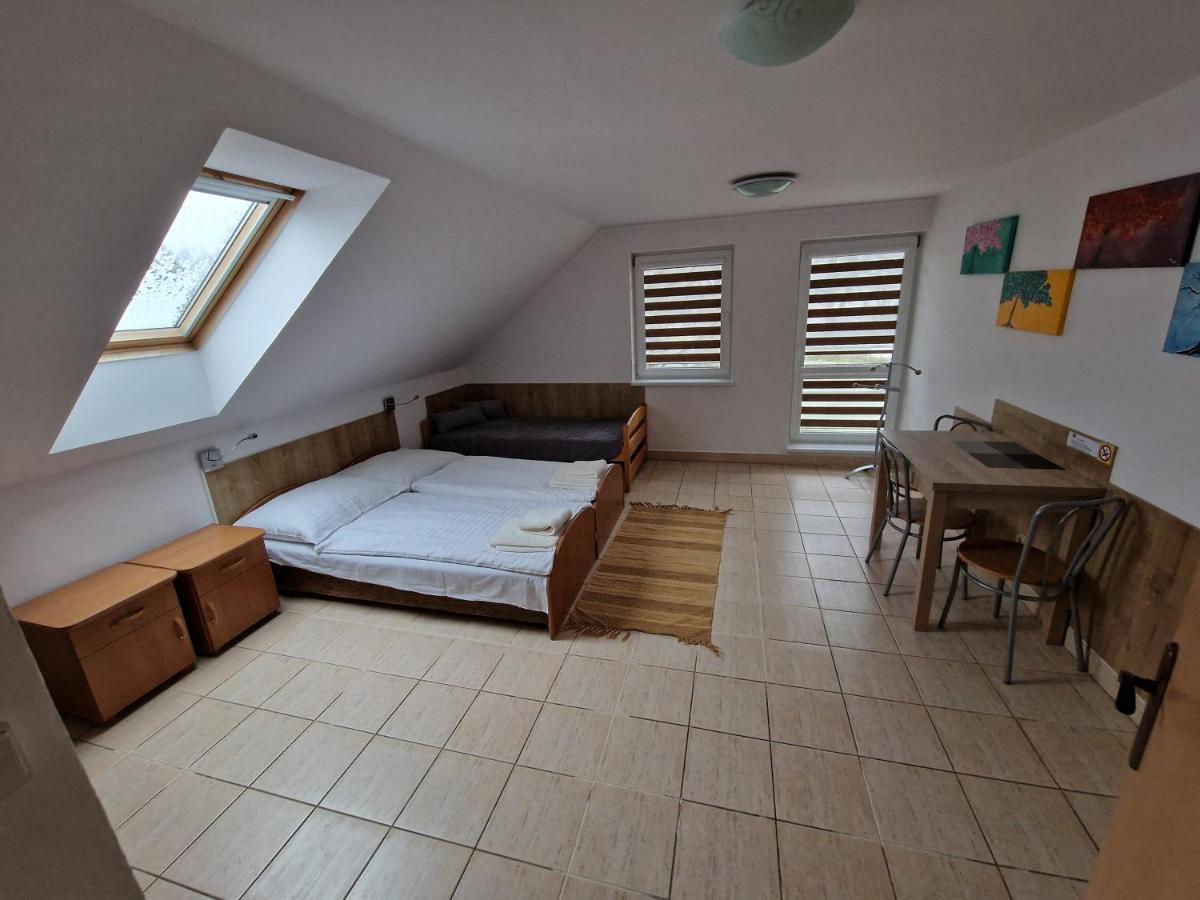 Penzion Solna Jaskyna Turčianske Teplice Exterior foto